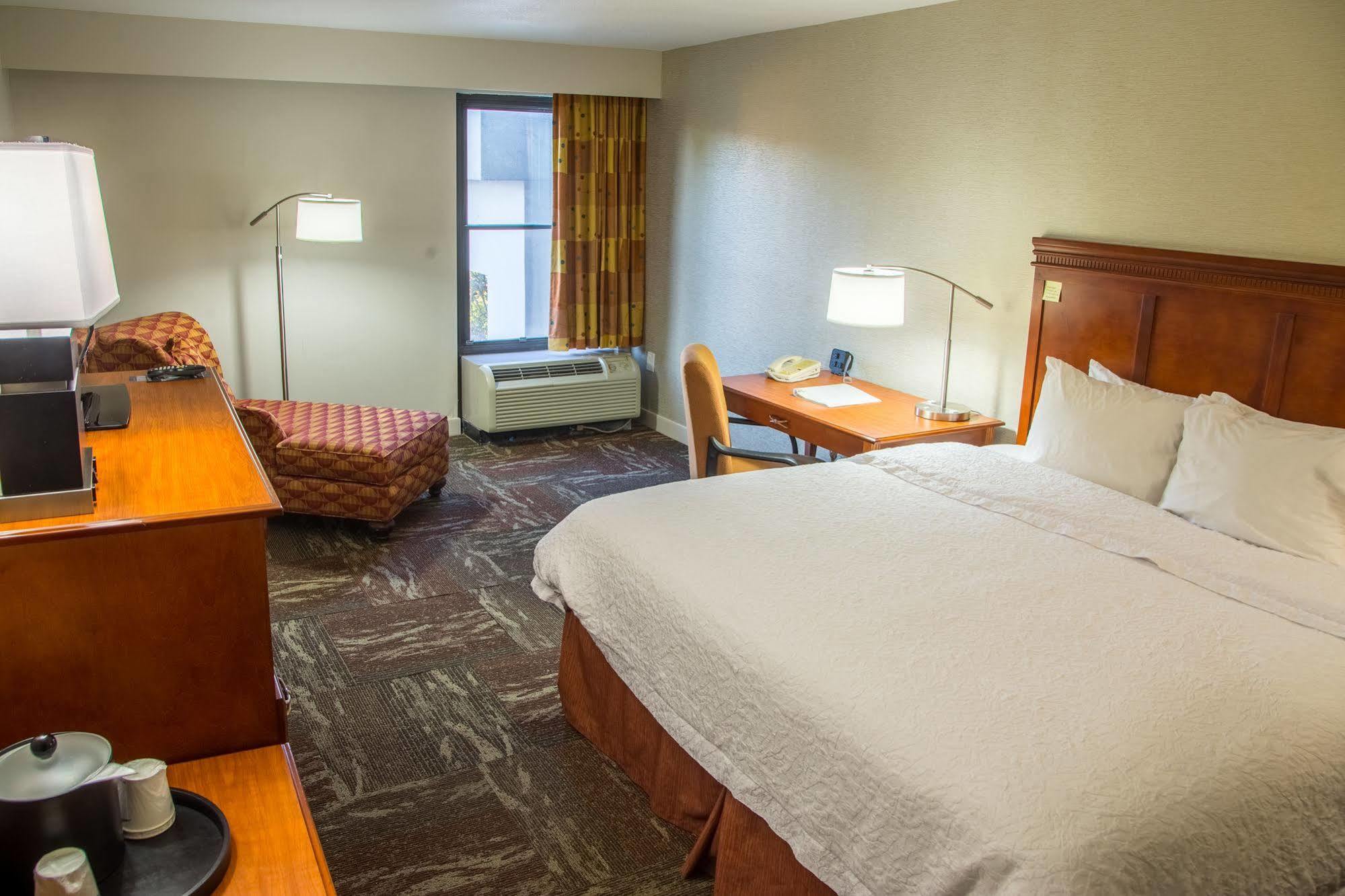 Hampton Inn Oak Ridge Knoxville Екстер'єр фото